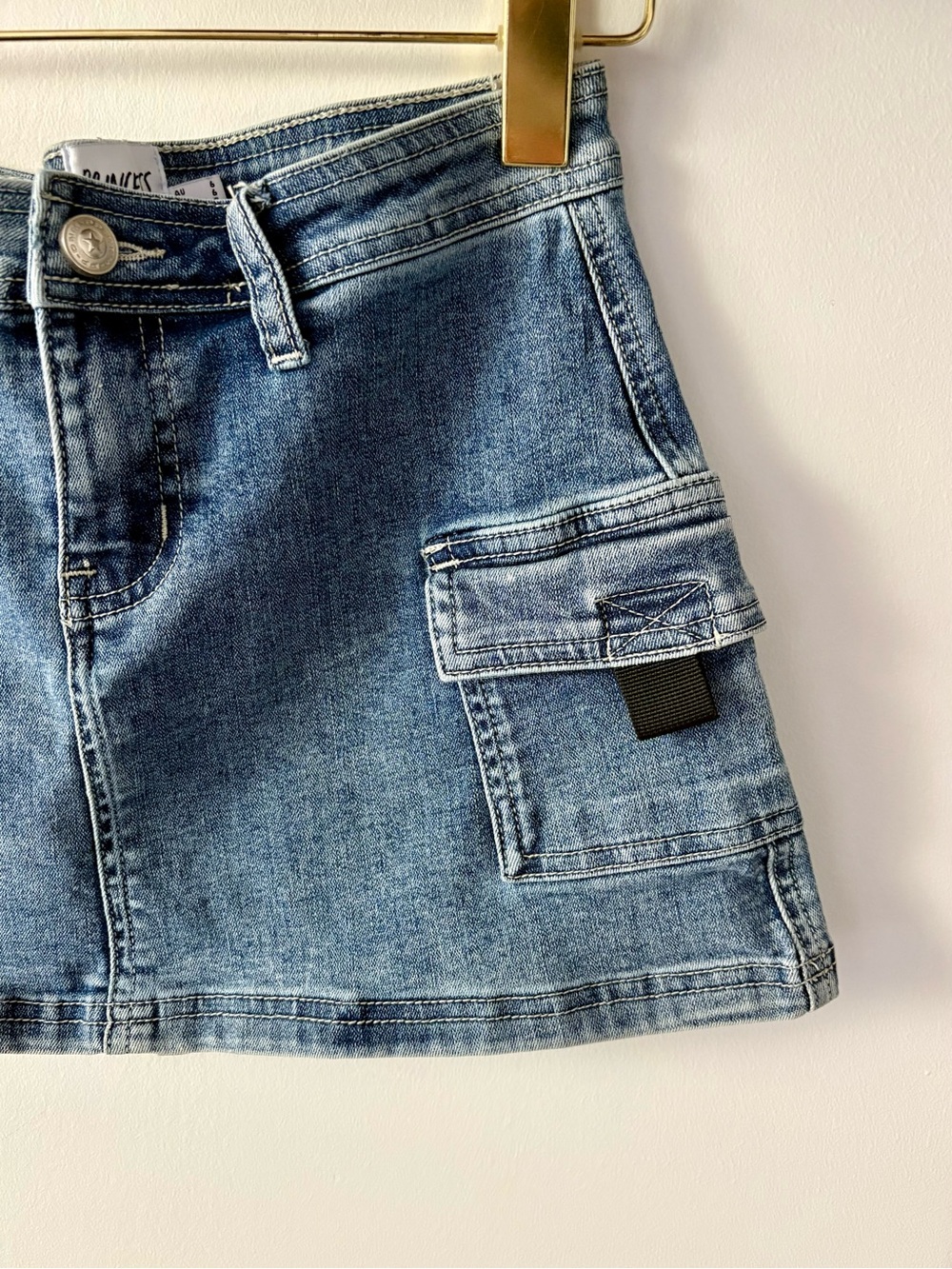 Princess Polly Grishea Low Rise Denim Mini Skirt | Y2K Blue Jean Skirt | US 2 - Picture 4 of 8